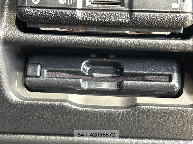 Mazda MAZDA3 2021-06 6716587-4