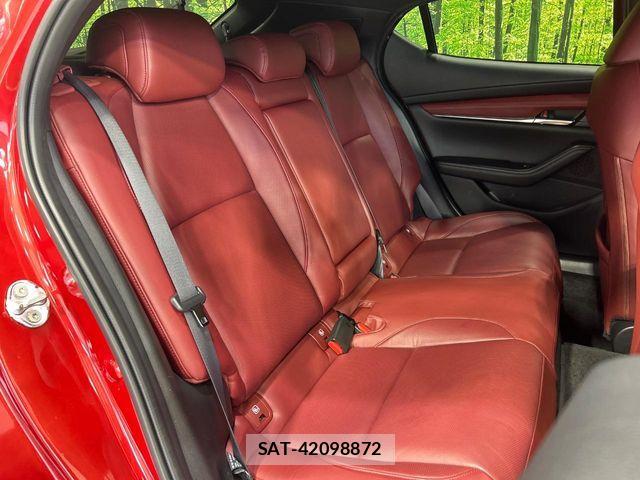 Mazda MAZDA3 2021-06 6716587-8