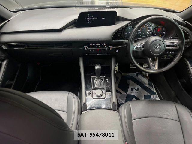 Mazda MAZDA3 2021-06 6716589-1