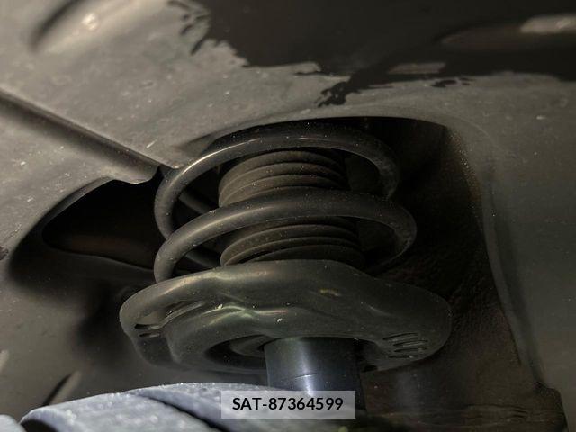 Mazda MAZDA3 2019-05 6716588-19
