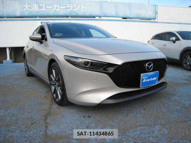 Mazda MAZDA3 2022-02 6752297-11