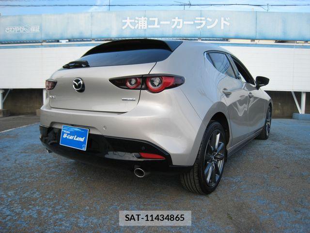 Mazda MAZDA3 2022-02 6752297-13