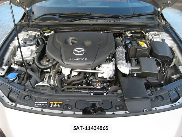 Mazda MAZDA3 2022-02 6752297-28
