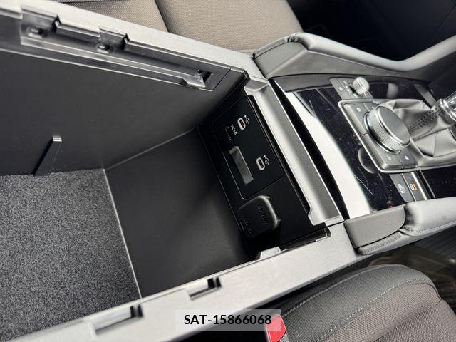 Mazda MAZDA3 2025-02 6752295-8
