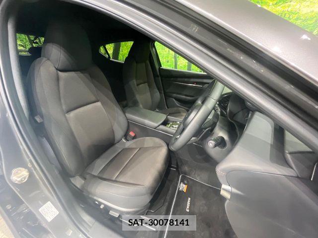 Mazda MAZDA3 2023-10 6752296-8