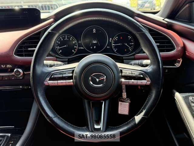 Mazda MAZDA3 2021-04 6815825-14
