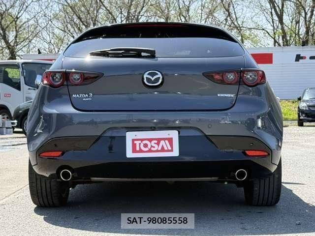 Mazda MAZDA3 2021-04 6815825-18