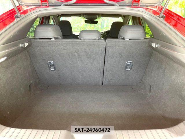 Mazda MAZDA3 2022-03 6815823-9