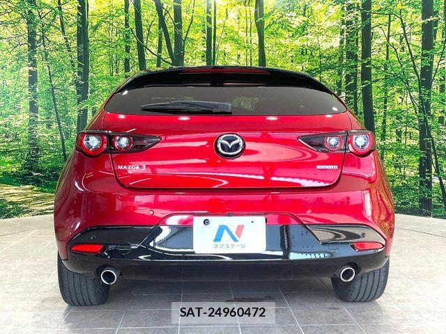 Mazda MAZDA3 2022-03 6815823-14