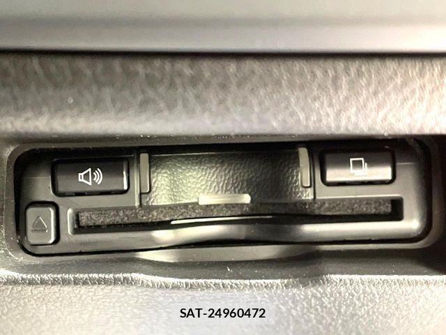 Mazda MAZDA3 2022-03 6815823-6