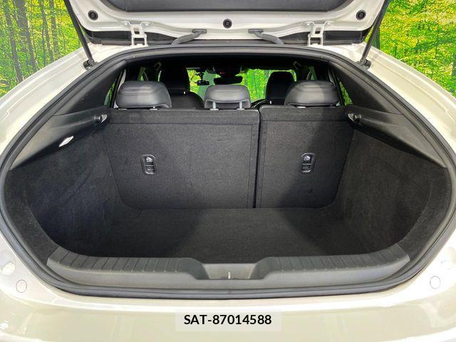 Mazda MAZDA3 2019-09 6815817-9