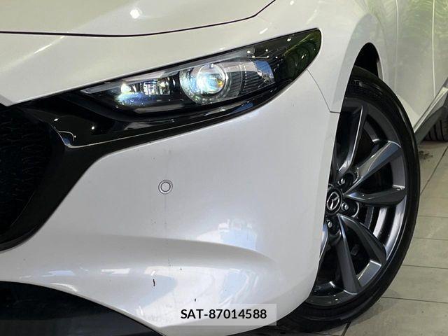 Mazda MAZDA3 2019-09 6815817-11