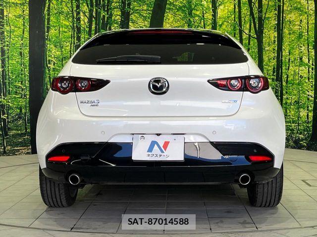 Mazda MAZDA3 2019-09 6815817-14