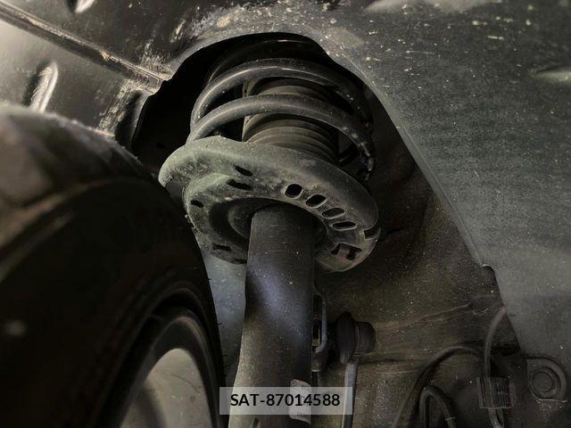 Mazda MAZDA3 2019-09 6815817-19
