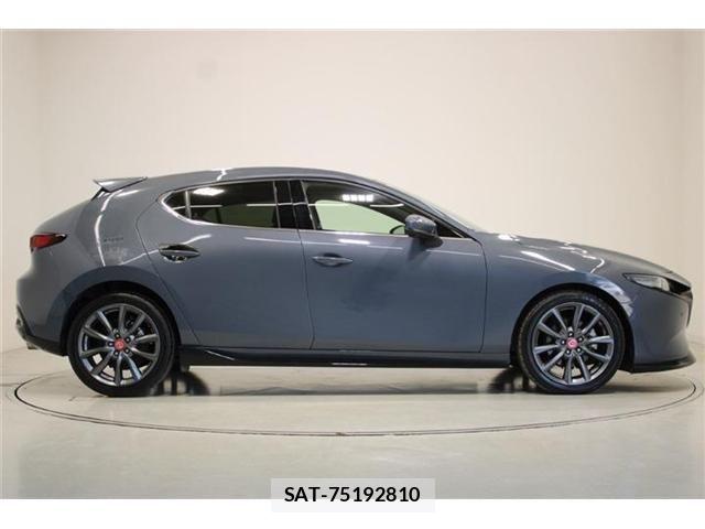 Mazda MAZDA3 2019-06 6908066-12