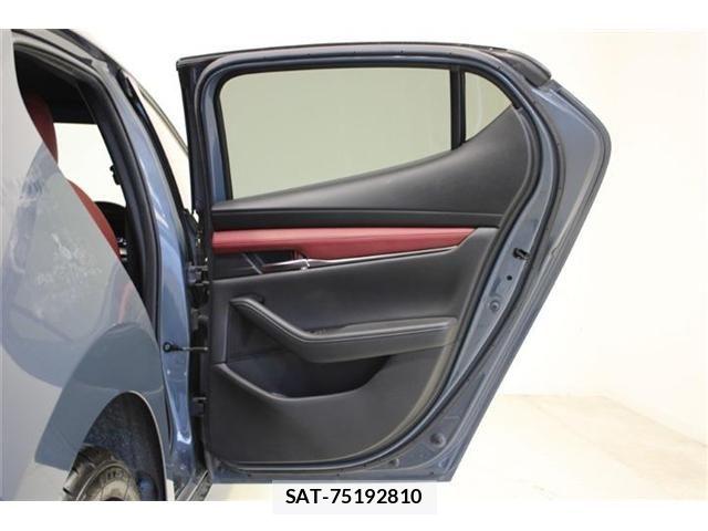 Mazda MAZDA3 2019-06 6908066-29