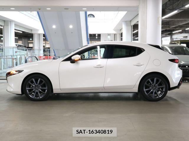 Mazda MAZDA3 2021-08 6995405-8