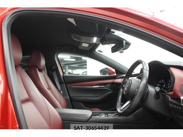 Mazda MAZDA3 2019-09 6995432-24