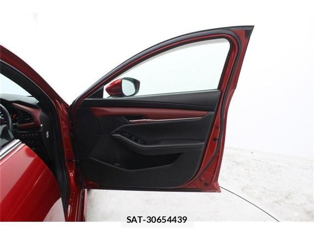 Mazda MAZDA3 2019-09 6995432-26
