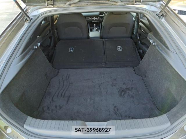 Mazda MAZDA3 2019-09 7020830-26