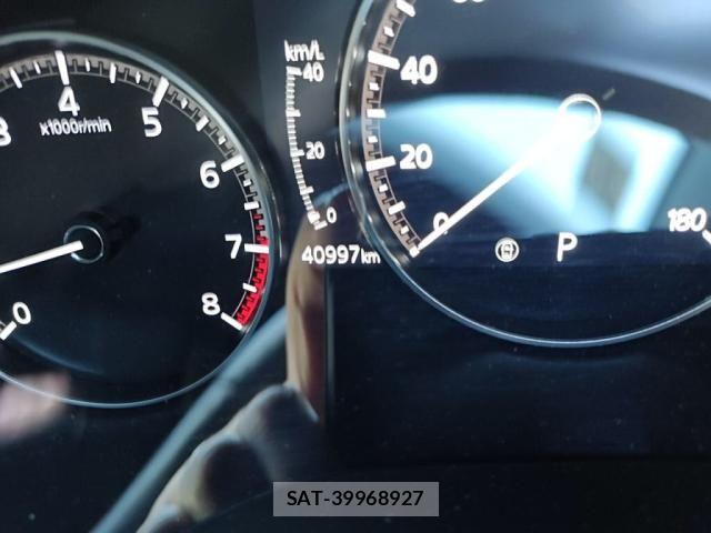 Mazda MAZDA3 2019-09 7020830-28
