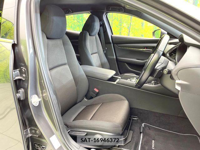 Mazda MAZDA3 2021-08 7020835-7