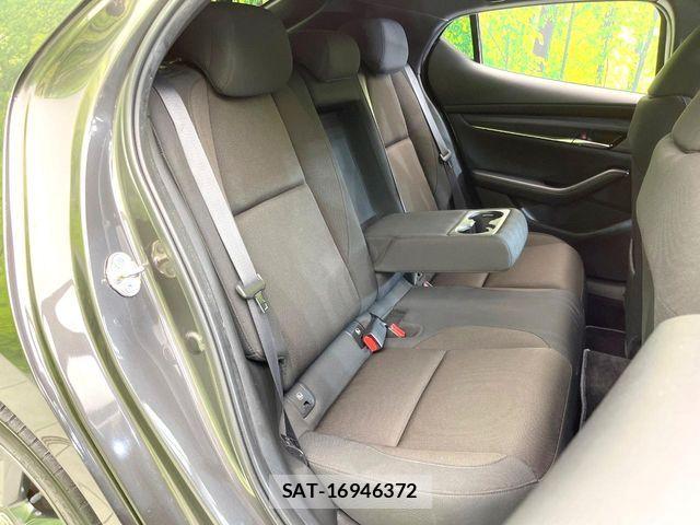 Mazda MAZDA3 2021-08 7020835-8