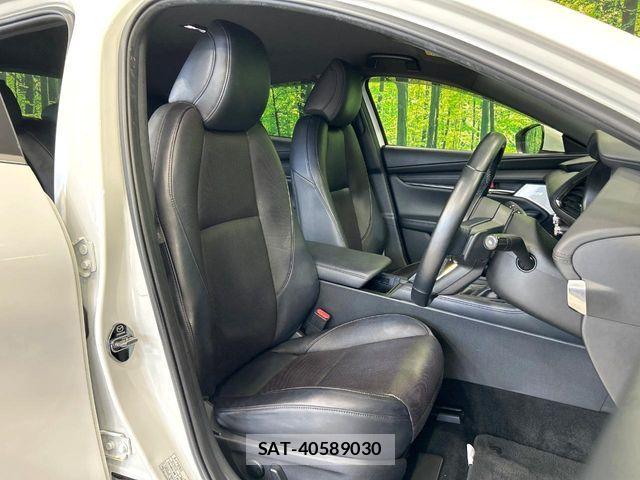 Mazda MAZDA3 2019-05 7059393-7