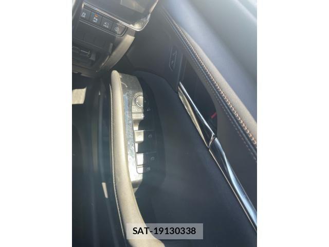 Mazda MAZDA3 2020-04 7221381-16