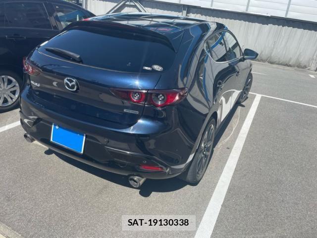 Mazda MAZDA3 2020-04 7221381-6