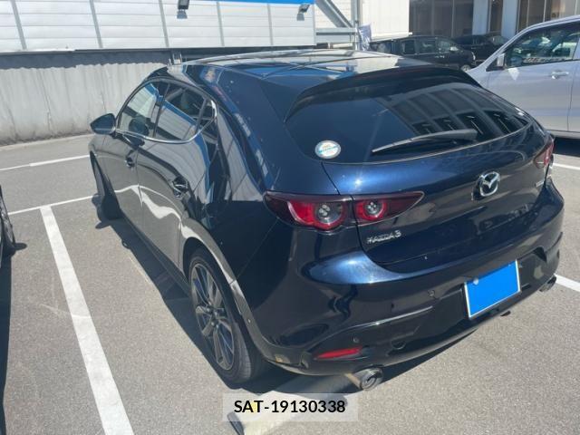 Mazda MAZDA3 2020-04 7221381-7