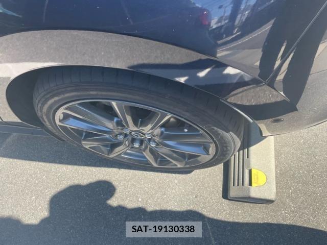 Mazda MAZDA3 2020-04 7221381-8