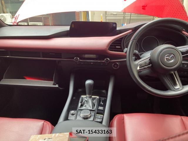 Mazda MAZDA3 2023-07 7221396-11