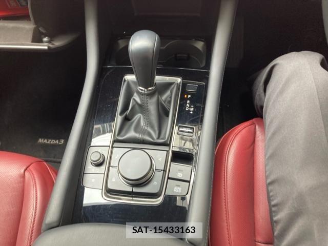 Mazda MAZDA3 2023-07 7221396-25
