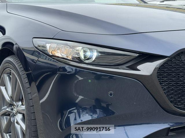 Mazda MAZDA3 2019-09 7221370-23