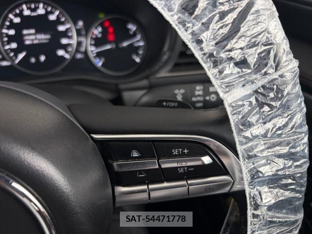 Mazda MAZDA3 2022-01 7221393-18