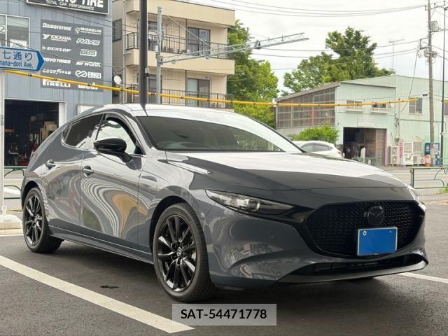 Mazda MAZDA3 2022-01 7221393-1