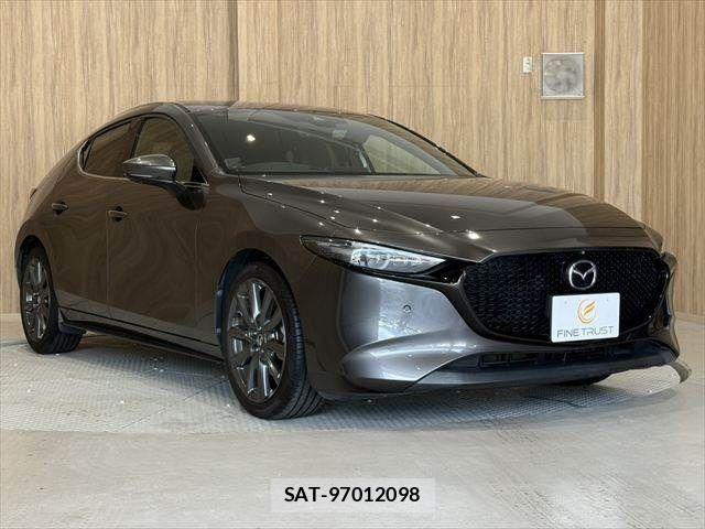 Mazda MAZDA3 2019-10 7221376-16
