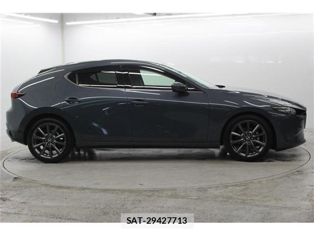 Mazda MAZDA3 2020-02 7221382-3