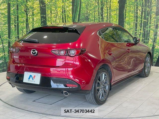 Mazda MAZDA3 2019-06 7221364-16