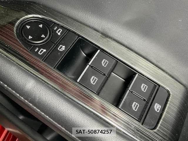 Mazda MAZDA3 2019-12 7221378-13