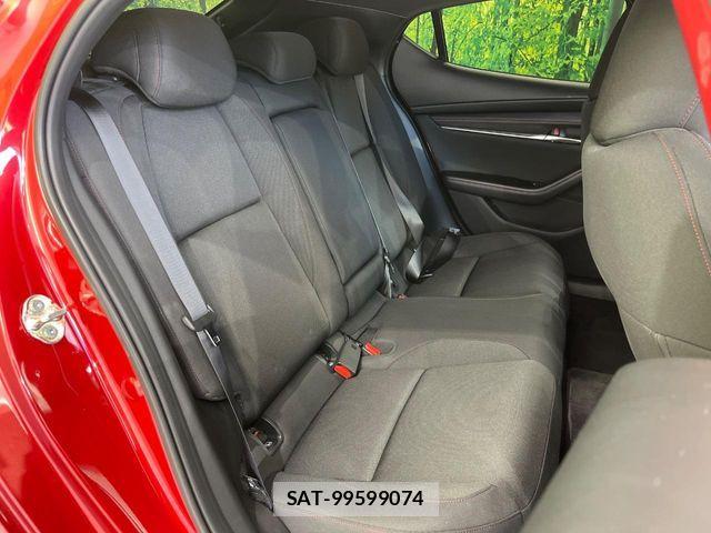 Mazda MAZDA3 2025-06 7221400-8