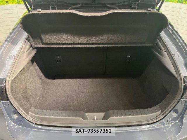 Mazda MAZDA3 2020-08 7221385-10