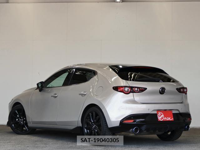 Mazda MAZDA3 2022-03 7221390-13