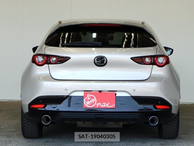 Mazda MAZDA3 2022-03 7221390-14