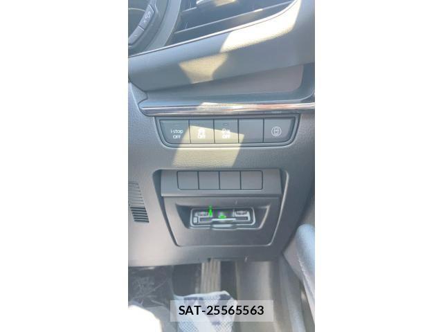 Mazda MAZDA3 2019-09 7221380-13