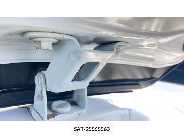Mazda MAZDA3 2019-09 7221380-19