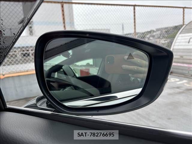 Mazda MAZDA3 2019-09 7221377-18