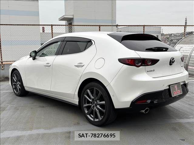 Mazda MAZDA3 2019-09 7221377-23