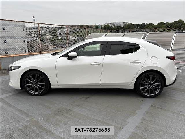 Mazda MAZDA3 2019-09 7221377-26
